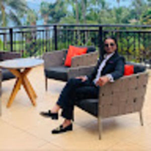 Meet your Posher, Hamito